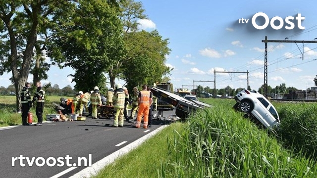 Taakstraf voor whatsappende man die ernstig ongeval veroorzaakte bij Staphorst. #rtvoost.