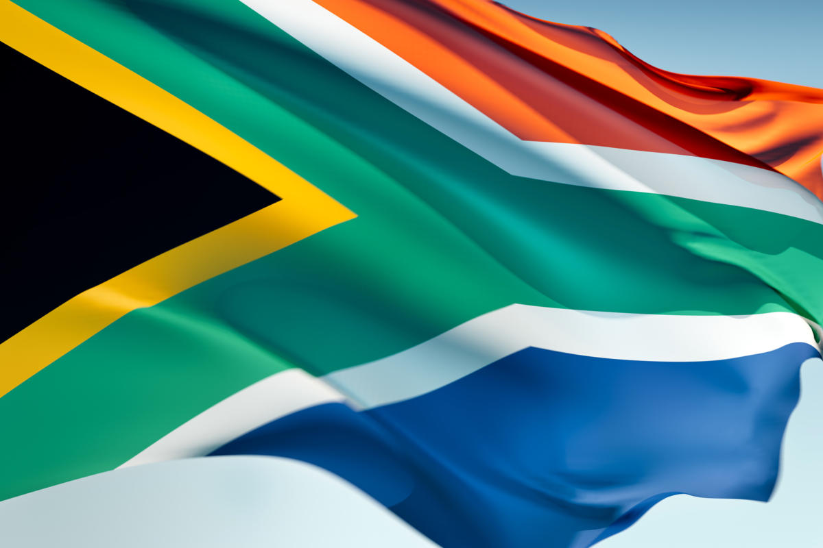 We must continue to work together, to act responsibly, and ensure that we do not face the risk of this vital industry being harmed any further. 
#SaveMyLivelihood 
#LetsTalk

ecr.co.za/news/news/sa-l…
