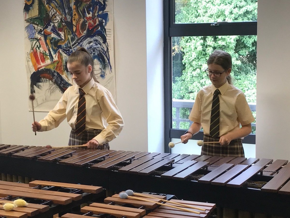GadsHillSchool's tweet photo. Year nine classmates start their GCSE journey #Y9options
Read more here... https://t.co/QBXPghFvrv https://t.co/Fm0KH0BGFu
