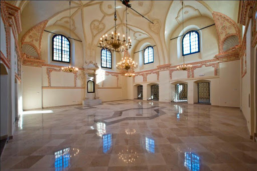 The Zamość Synagogue was built in 1618 in Zamość, Poland.Construction began in 1610 when the restriction forbidding Jews from building with stone was lifted.