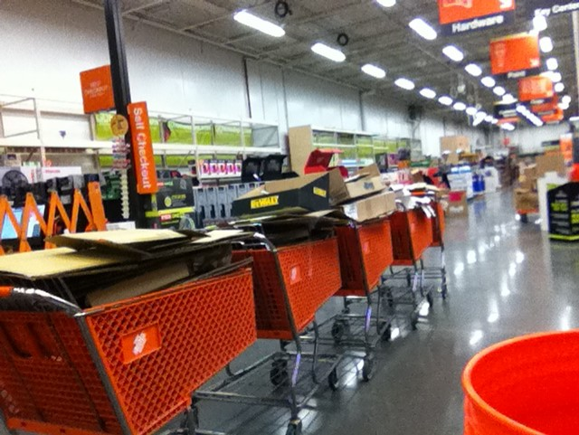 Check out this cardboard made by the inventory prep team.  They are helping drive On Shelf Availability with #PowerPackDown of D25.  Great Job everyone!! @HDMandySmith <a href="/LeahVienhage/">Leah Vienhage</a> <a href="/DederaThomas/">Thomas Dedera</a> <a href="/THDdiego/">𝘿𝙞𝙚𝙜𝙤 𝙁𝙡𝙤𝙧𝙚𝙨</a> <a href="/JasonBallDM198/">Jason Ball DM198</a>