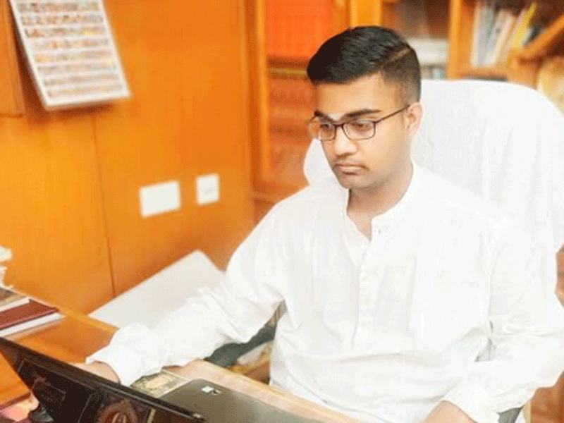 #Chess #Iniyan #WorldOpenChess

GM Iniyan clinches World Open Chess title

READ▶️toi.in/5gY0yZ/a24gk