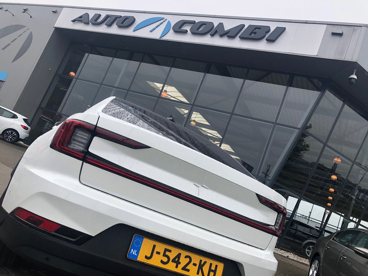 AutoCombi's tweet image. Polestar 2 100% elektrisch rijden.  Vanaf vandaag rijdt deze fraaie Polestar 2 Performance in de omgeving Hardenberg.