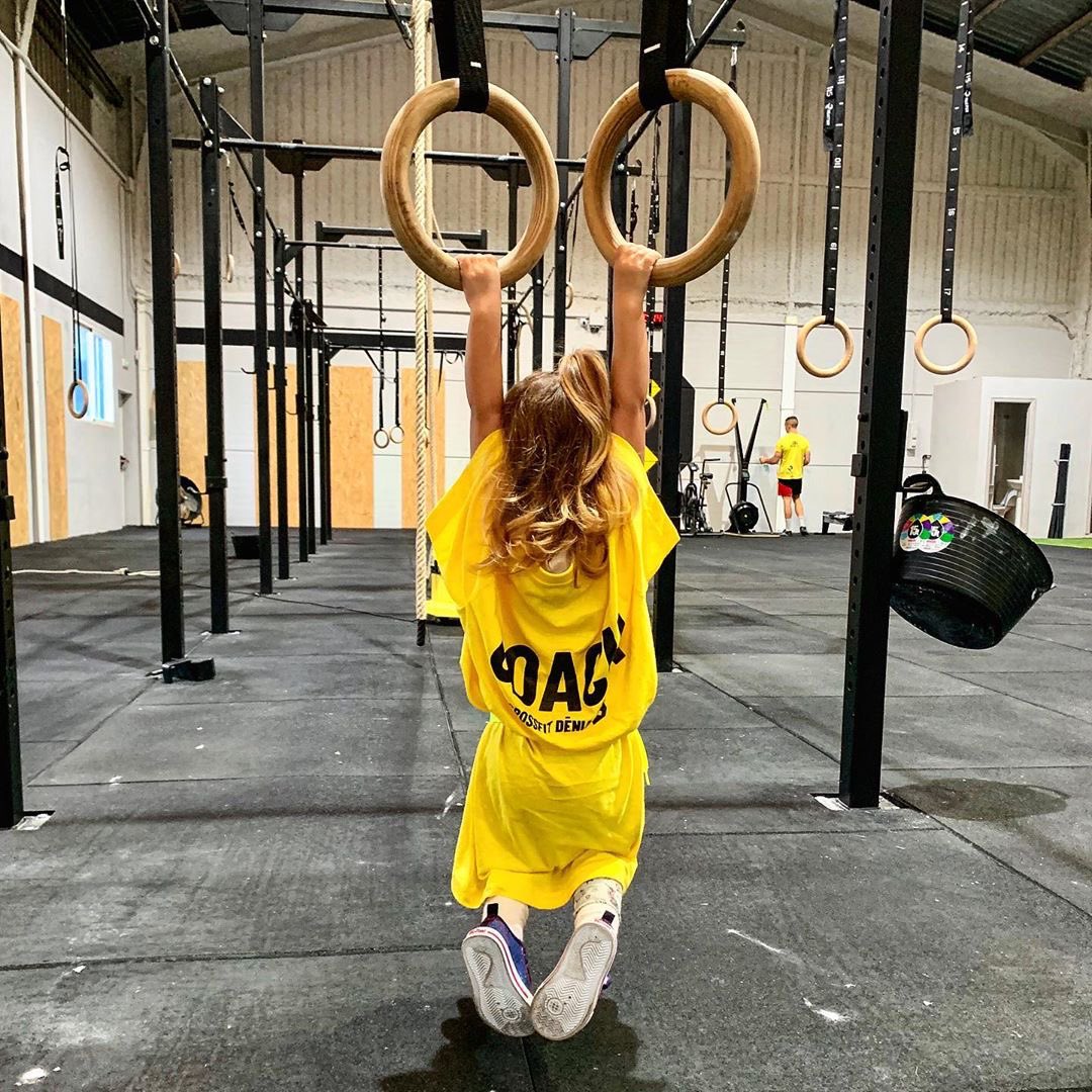 CrossFit_ESP's tweet photo. JUEVES 200903
Día de descanso
#crossfitdeniabox @CrossFitCourses @CrossFit #CrossFit #CrossFitTraining #CrossFitParaTodos #CrossFitEspaña #fitness #SupportYourLocalBox #QuedateConTuBox https://t.co/jiMmm12hEf