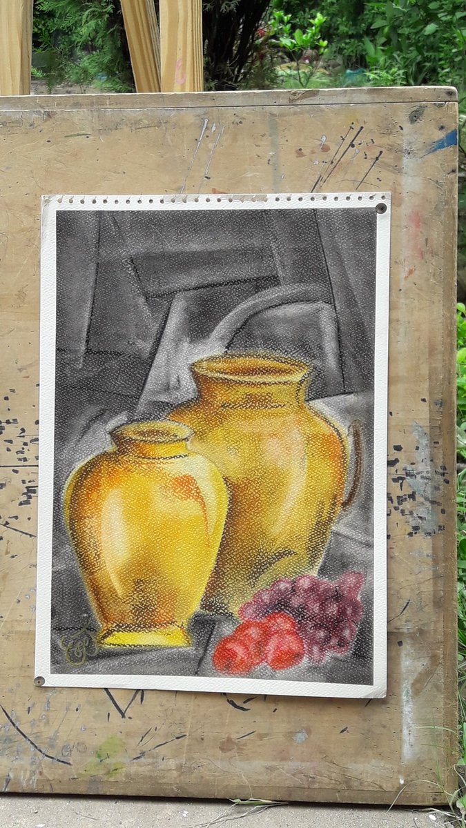 Still life drawing soft pastel with abstract background 
#stilllifedrawing
