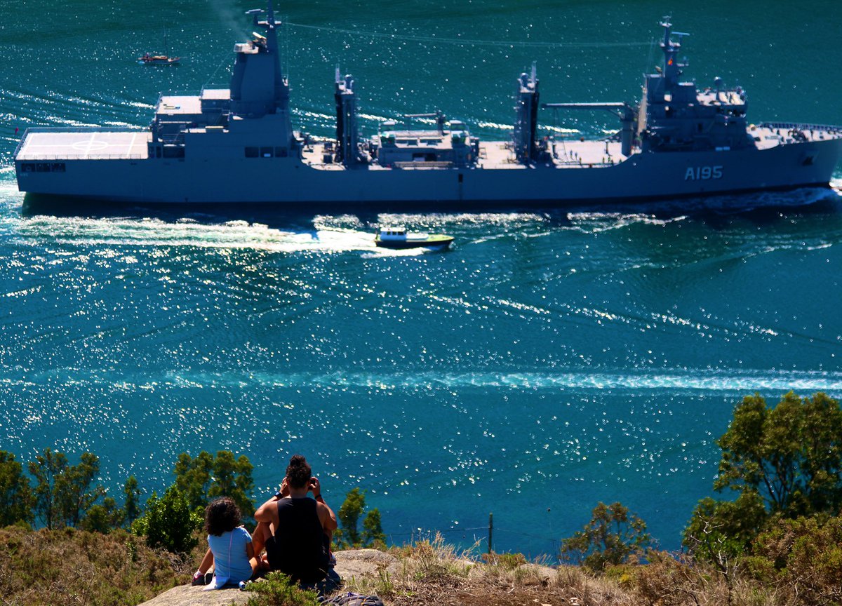raul_lomba's tweet photo. Made in FERROL. Made in @NavantiaOficial. 

Orgullo. https://t.co/mlZJFlkNJa
