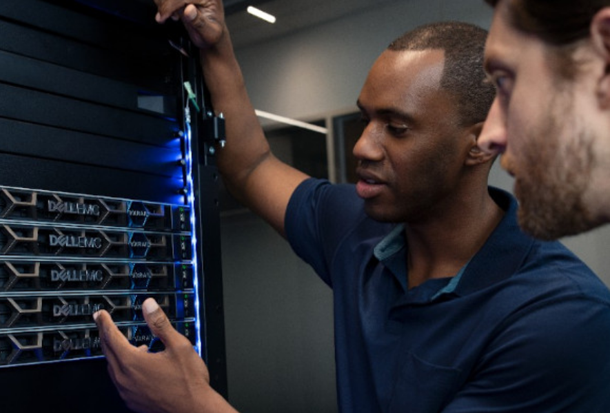 How do #datacentres work, and why should you host your #ITnetwork in one? 
Our network of UK-based data centres provide a stable environment for your infrastructure, offering you cost-savings without sacrificing on application delivery or #networksecurity.
hubs.ly/H0vmHN-0