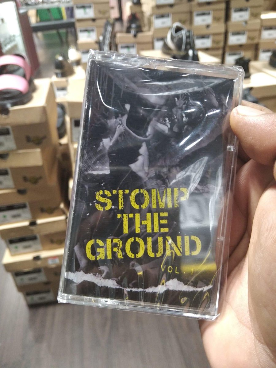 Azreensub's tweet image. 