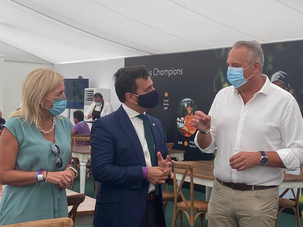 macarflo's tweet image. El golf ⛳ es un segmento estratégico para #Andalucía como destino turístico:
✔️ 104 campos (21% de los campos de España). 
✔️ 560.000 turistas de golf recibidos en nuestra Comunidad.

Hoy arranca la sexta edición del Torneo @edamvalderrama. 

#MarcaAndalucía
#ValderramaMasters