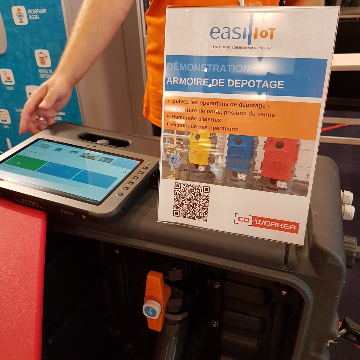 <a href="/easiliot/">Easiliot</a> et COWORKER sont au <a href="/SIDOevent/">SIDO Lyon</a> jusqu'à demain. Venez nous rencontrer. Beaucoup d'affluence pour le 1er salon de la rentrée à Lyon !