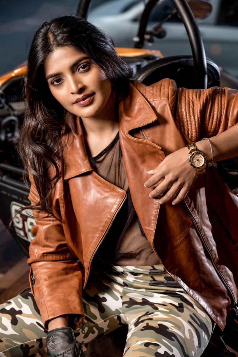 Magneticqueen's tweet photo. #Sanchitashetty 

Close                                  open

Hide                                  reveal https://t.co/iq6G6qS6Gt