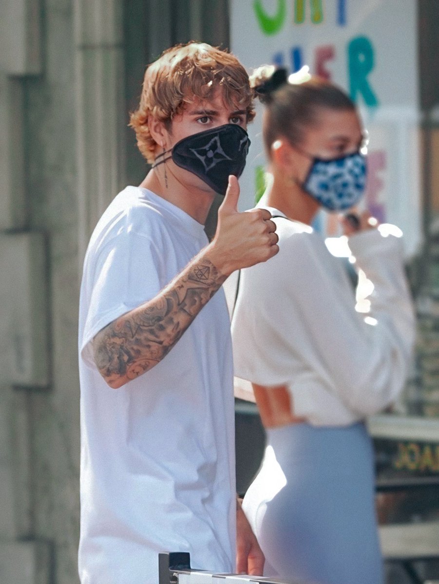 kidrauhabitual's tweet image. Sou buzztin stan, mas esse cabelo dele estava muito lindo nesse dia