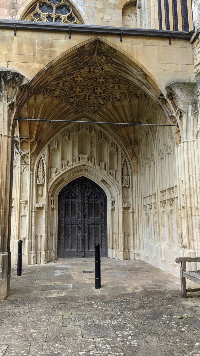 Originally a monastery before the dissolution, Tewkesbury Abbey has an exterior that is a bit of a fascinating architectural murder mystery - "who knocked down what and when?" With the small fragment of the cloisters that remain displaying their former glory.