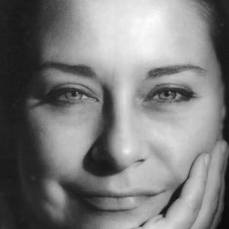 Un día como hoy, hace 100 años, nacía la señora Chabuca Granda!
Festejamos su existencia en el mundo entero ❤️

#3DeSetiembre #Centenario #chabucagranda