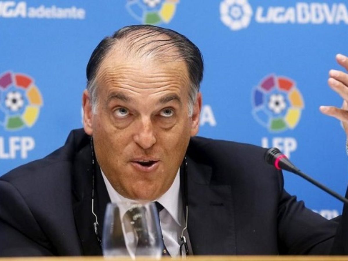 Seméllanos inaceptábel que o goberno español non actúe de inmediato para inhabilitar a Tebas e depurar responsabilidades. 

O estado non pode ser cómplice da corrupción sistémica e organizada no fútbol. 

CSD, hai alguén ai?