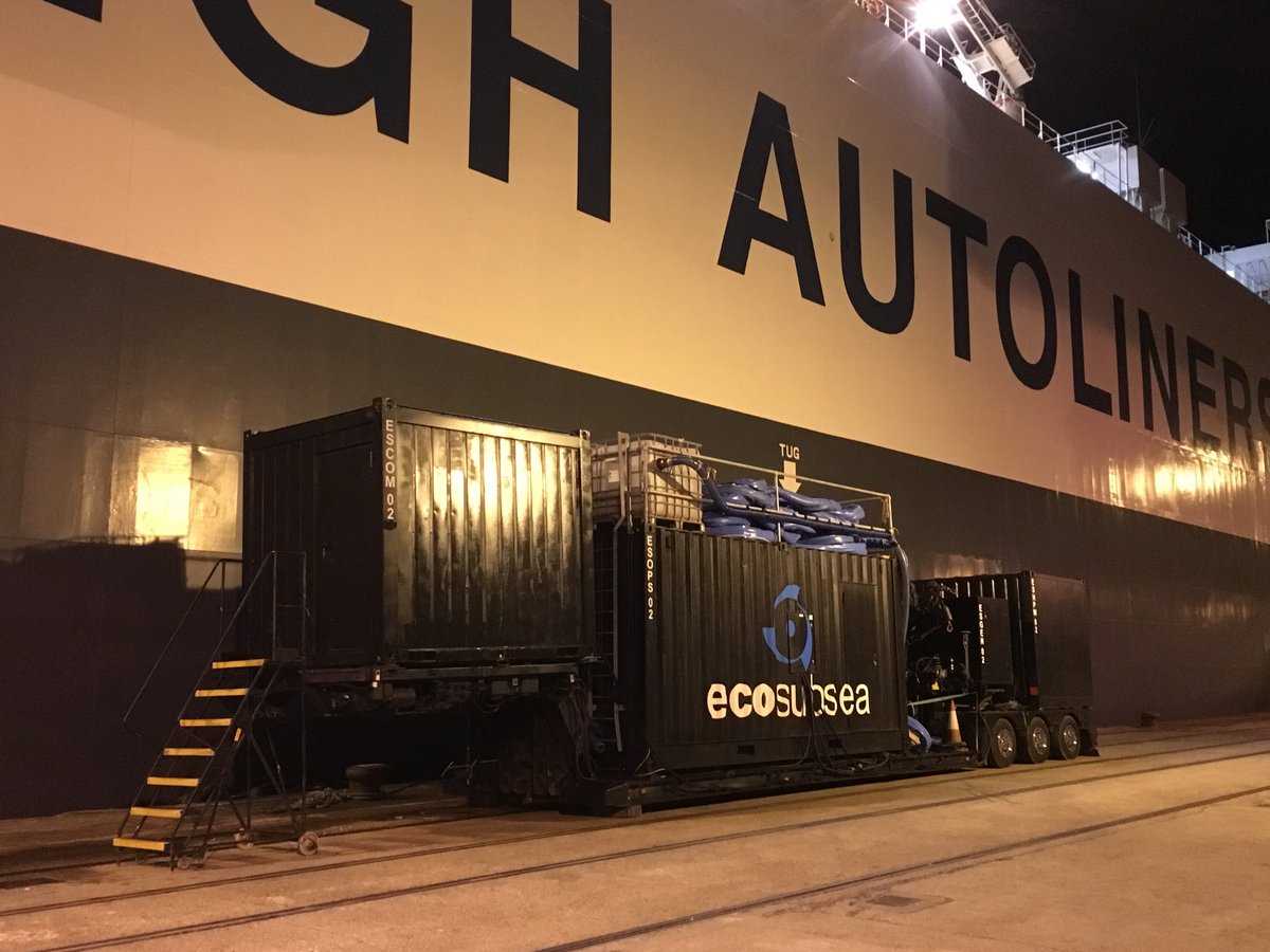PortsmouthPort's tweet photo. We are partnering with #ECOsubsea @TorOstervold to deliver a sustainable and comprehensive in house hull cleaning service.
Find out more here: https://t.co/89VQdSoX6J https://t.co/lB4fQYP5Bo
