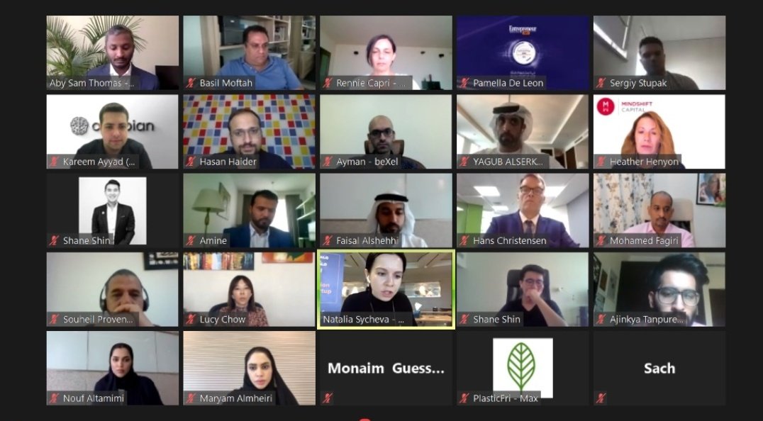 EntMagazineME's tweet photo. We're back with the Investor's Session! 

The ten startups get the chance to pitch their ideas and solutions to a panel of eight investors in the afternoon session of the Dubai Smartpreneur Competition 5.0 

#DXBSmartComp2020 #EntMELive https://t.co/Z6EbKXiY8b