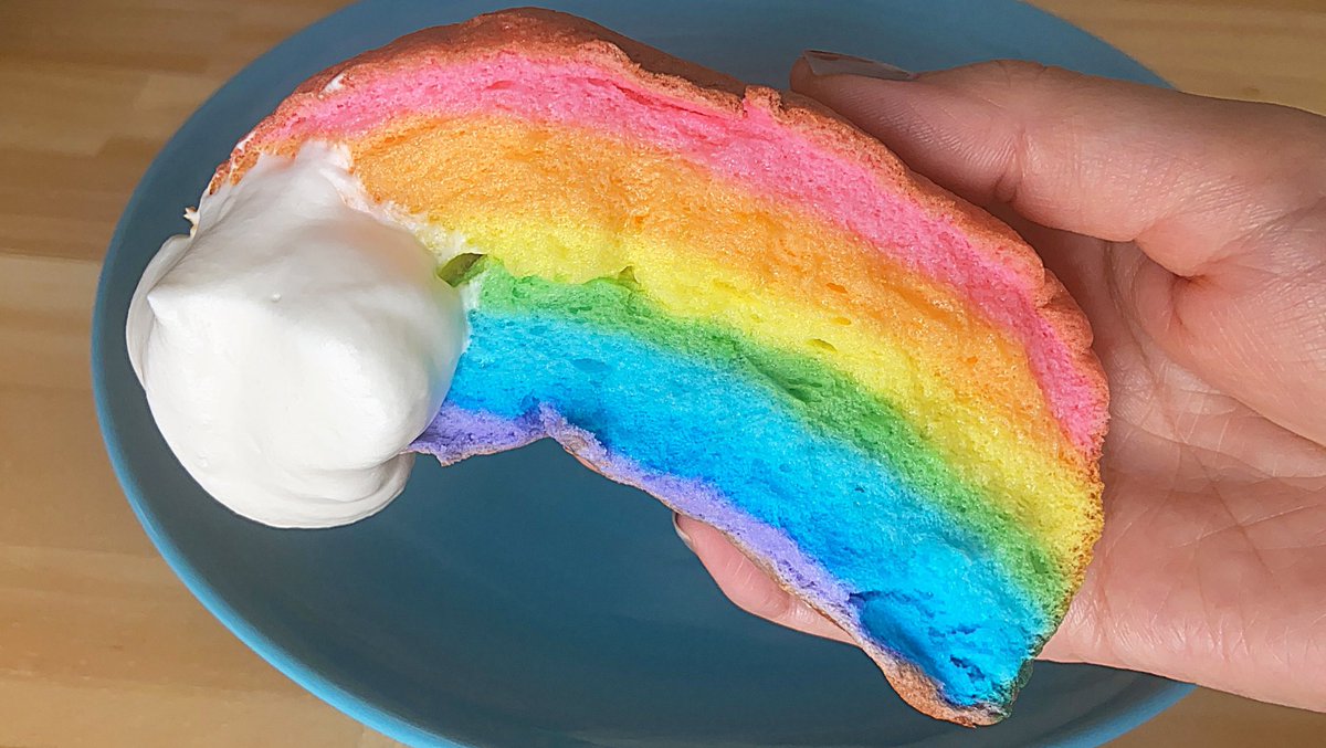 HANAMAR08825552's tweet image. 答えは虹パンでした🌈まん丸フォルムの1枚目の子を焼くと…こーなってこーなるのです☺️💘ぱっかーんすると、これがなんと…めためたに可愛いんですよ🌈🌈🌈🌼
youtu.be/I0aKrdq1DVU
#雲ぱん
#CloudBread 
#虹ぱん 
#RainbowBread 
#お菓子作り好きな人と繋がりたい 
#cotta 
#お腹ペコリン部