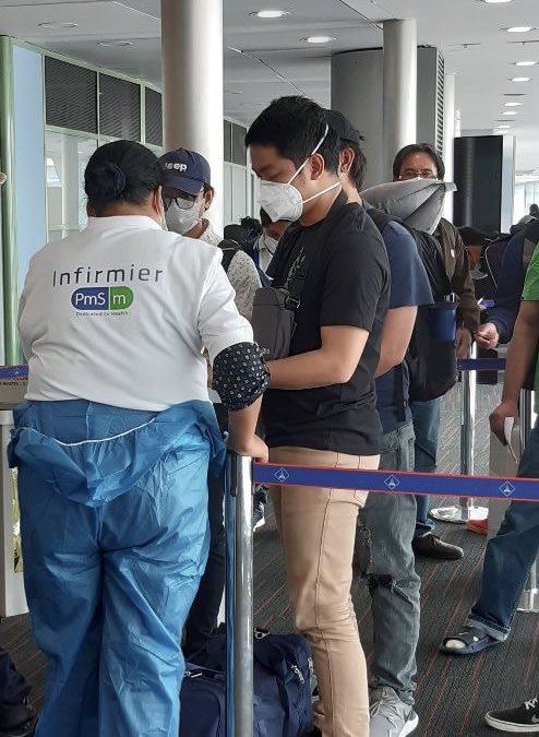 Le dispositif de testing aux frontières, dans nos grands aéroports, est un élément très important de la lutte contre le COVID 19.
Je salue l’engagement des personnels de santé de PMSm qui y prennent part chaque jour.
Tester dans votre entreprise ?
PmSm.fr