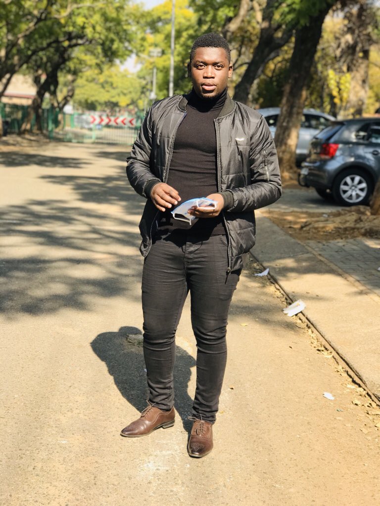 Prof_Zit's tweet image. It’s a cold Thursday morning 😭