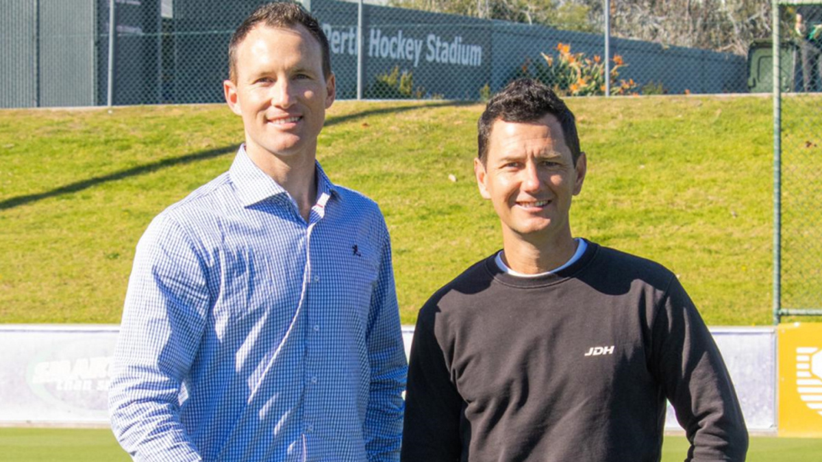 ANNOUNCEMENT | Hockey legend @JamieDwyer01 OAM, through his exclusive brand @JDHockey01, has signed a four year association with Hockey Australia and its national introductory hockey program Hookin2Hockey. Full story: bit.ly/2QtJMjj @TylerJLovell