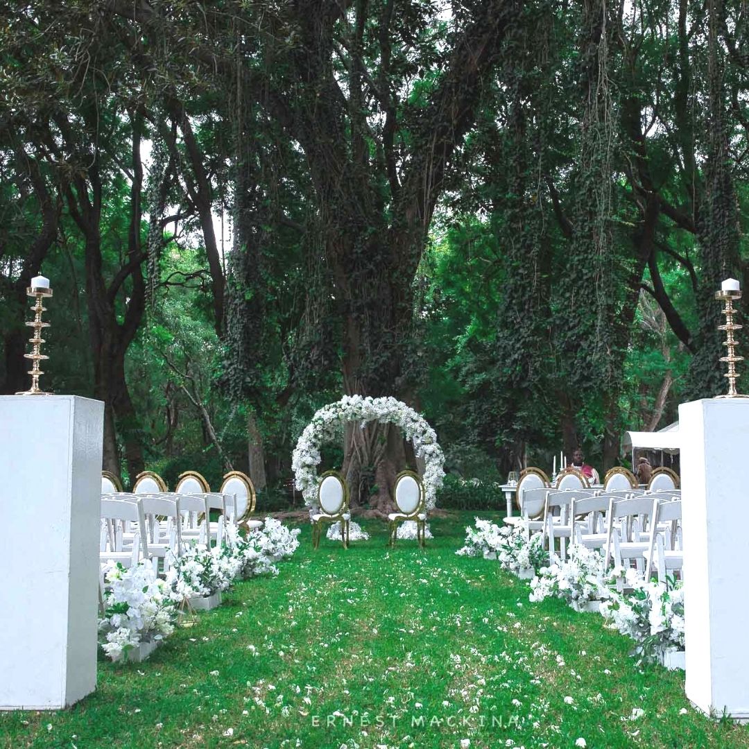 Still swooning over Nonhlanhla \u0026 Andile Ncube's white wedding. The Nesbitt  Castle gardens are an idyllic setting for intimate gatherings and in this  case, a wedding day to remember. #nesbittcastle #castle #castles #, image size:1080x1080