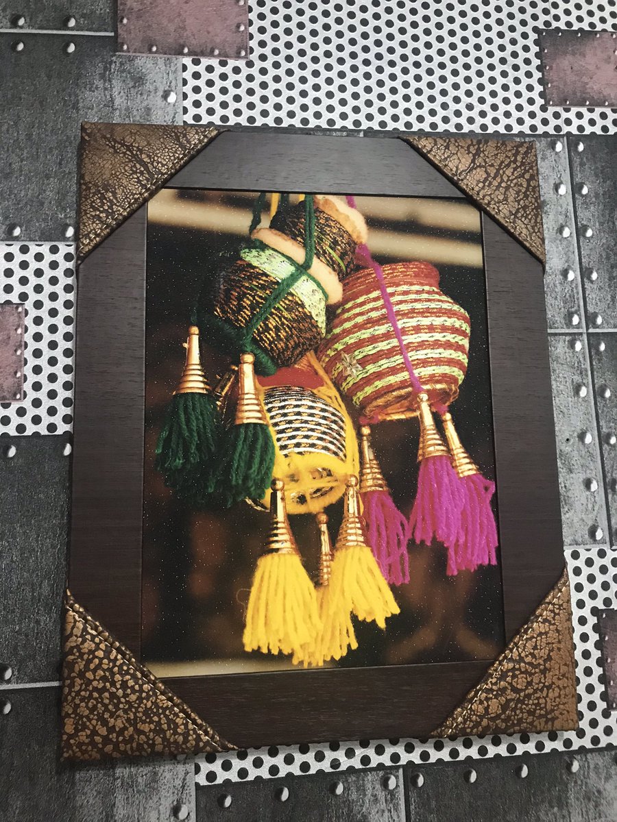 kliqstudioz's tweet photo. Check out our frames (Leather design with acrylic, Fotowood, Acrylic/glass) very affordable and available in different preferred sizes. WhatsApp/call 08158437900 (delivery is free within Lagos) https://t.co/PDyKlyNYsi