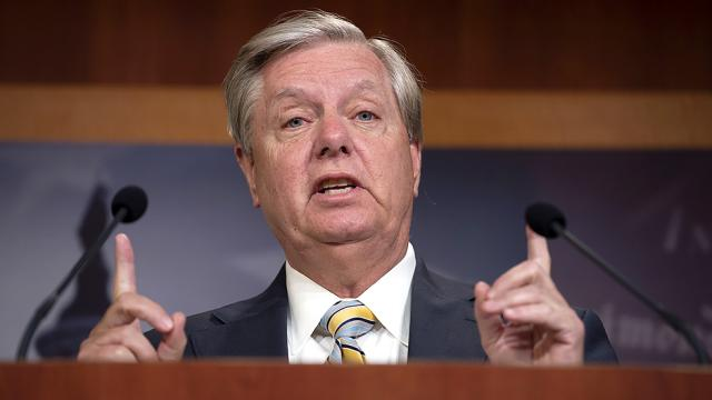 thehill's tweet photo. Lindsey Graham asks why Jacob Blake didn't "yield" to officers https://t.co/nWTOaGAiwO https://t.co/IY0DkjZ6FE