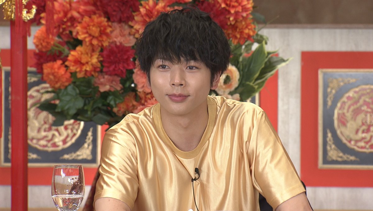 oricon's tweet photo. 【📺今夜19:00】#ぐるナイ 2時間SP🍽

増田貴久、激辛料理で唇が大変なことに🌶 田中圭 VS ムロツヨシの『ハイテンションゲーム』で衝撃の事態が発生 💥
https://t.co/NYKiIodvYU

#ムロツヨシ #田中圭 #ノブ #千鳥 #増田貴久 #まっすー #本田翼 #ばっさー #大悟 #ゴチ @murotsuyoshi @NOBCHIDORI https://t.co/HacPmFbfk8