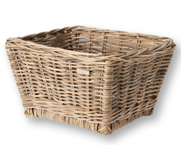 CyclopBikes's tweet photo. We have a large collection of reed and rattan baskets! #Musthave accessory for your #transportfiets #dutchbikeaccessories #dutchstylecycling #bikebasket #reedbasket #biekaccessories 

https://t.co/ghlM4ifs1N https://t.co/I7CJkAaKUg