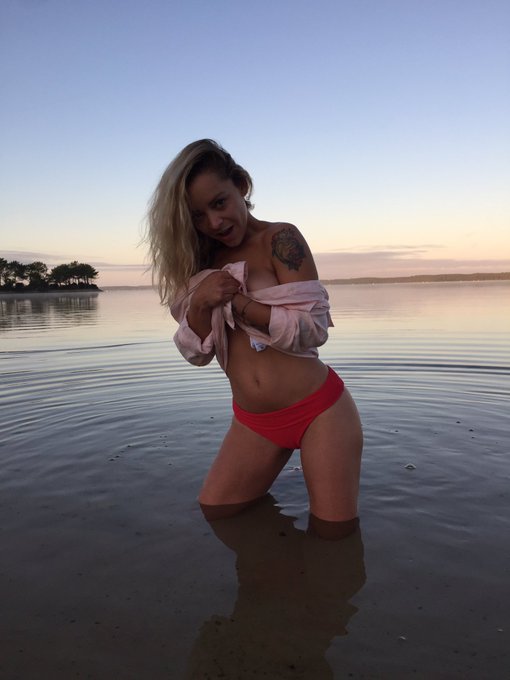 Good morning  🌞☀️  More only onlyfans and mym pages 🔥💕 https://t.co/E5eCvnaq7q<a href="/tag/nursestudent"class="tags"><span>#nursestudent</span></a>