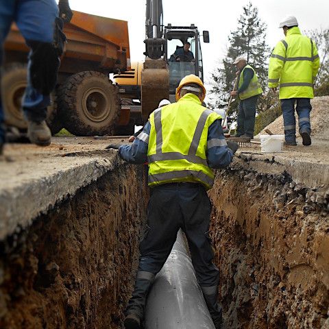 Service complet de gestion déléguée de vos démarches pour la déclaration de vos travaux ou la réponse aux demandes de travaux prévus à proximité de canalisations et réseaux enterrées sur l’espace public. #travaux#ATU
buff.ly/3japQyh