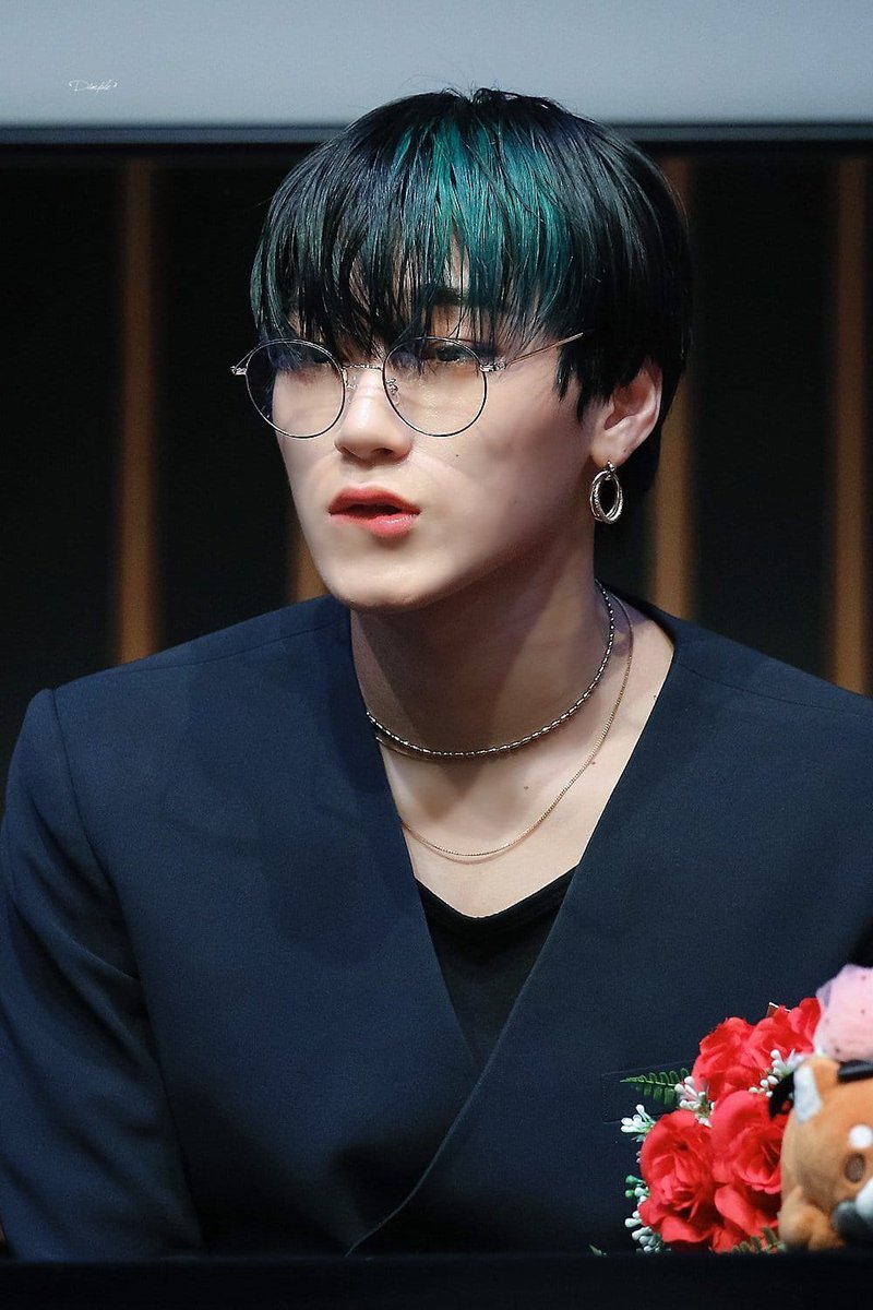 San biting his lip  he is SO HOT!!  @ATEEZofficial