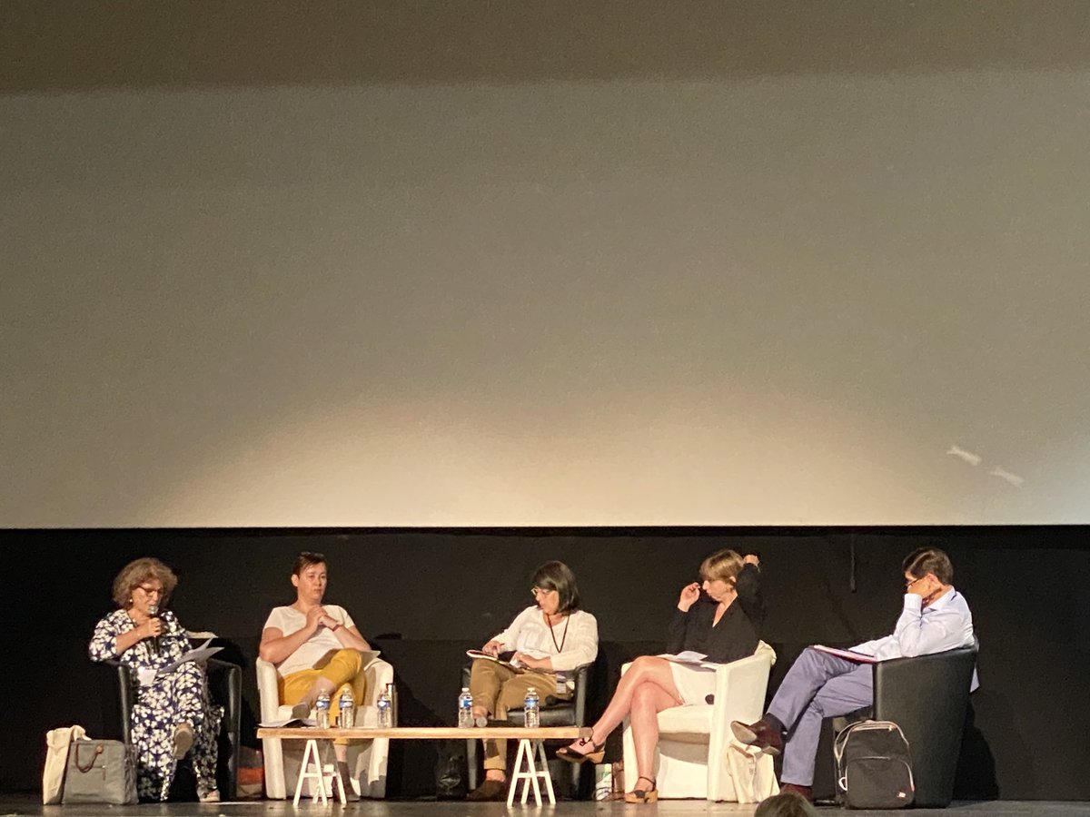 PatrickKanner's tweet photo. Table-ronde ce matin consacrée à la #vieassociative #sports #culture à #Blois #gaucheapres avec @corinnebord Michèle Victory, Laeticia Martinez et Anne Sinsouliet-Bigot #fneser https://t.co/pPq5HcCz80