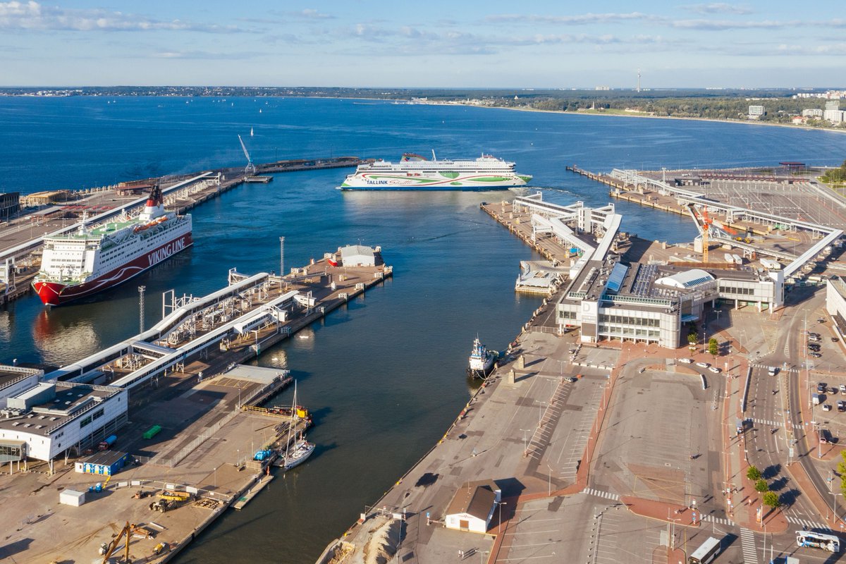 Idag är det Östersjödagen, en dag då vi firar det starka band som finns mellan städer, hamnar och sjöfarten runt Östersjön. Därför vill vi göra en honnör till våra hamnar och rederikollegor i denna svåra tid. #Inthistogether
@vikingline_se @eckero_line <a href="/StockholmsHamn/">Stockholms Hamnar</a>