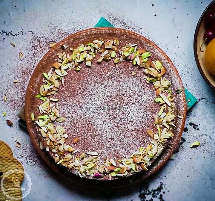 Thefoodbuffet's tweet photo. FT13
"No Bake Marigold Biscuits & Chocolate Cake"β #Thefoodbuffet
Do like, comment and get emotionally attached with the recipe after reading the inner feeling of the chef's soul.
Visit the link π
https://t.co/120zeU4wbw
#thursdaymorning #foodie #Cooking #bakerweek2020 https://t.co/v2JcFqmsEB