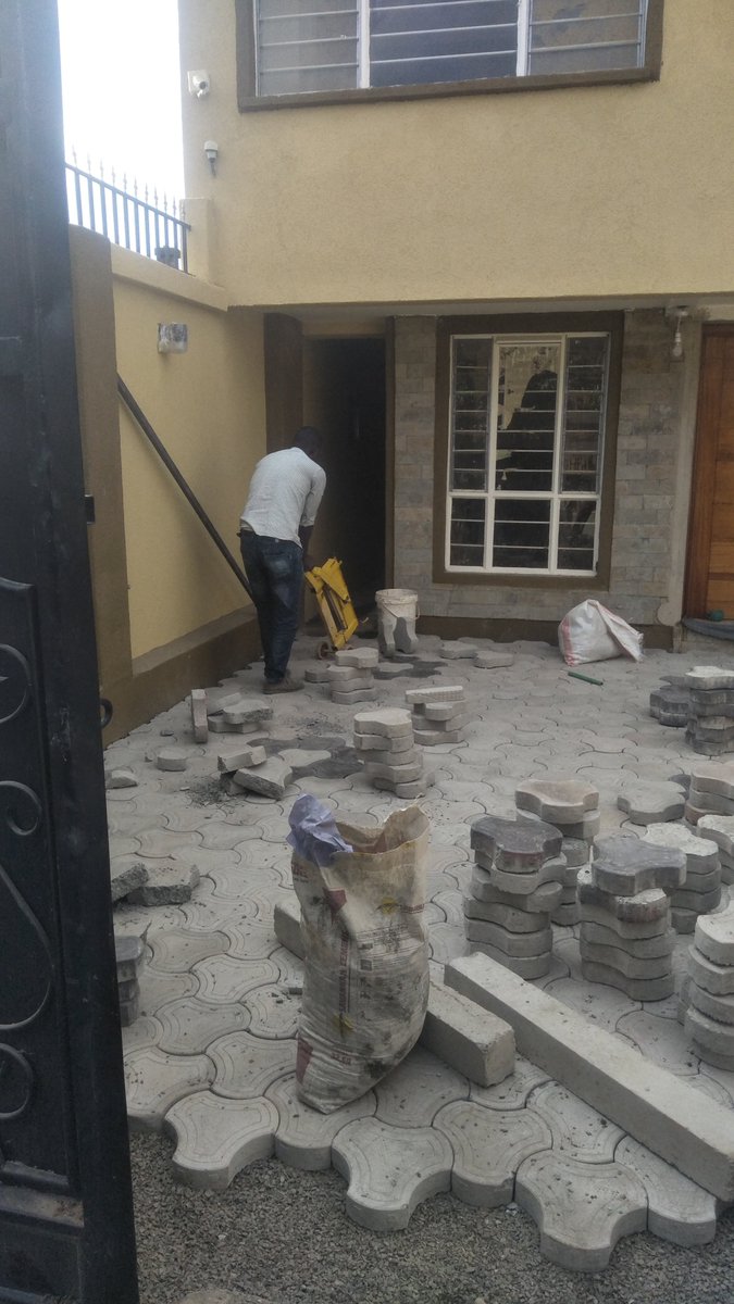 ChepeoConstruct's tweet photo. #Chepeoconstructsolutions
#ColouredCabroPavingBlocks
#InterlockingCabroPavingBlocks
Cabro paving blocks portfolio #Venus, #Dumbel and #Zigzag Profiles.
Talk to us today on +254735975508 for an inquiry, delivery and installation.
#Katiba10YearsLater
#Constitution https://t.co/NBnwhBTThA