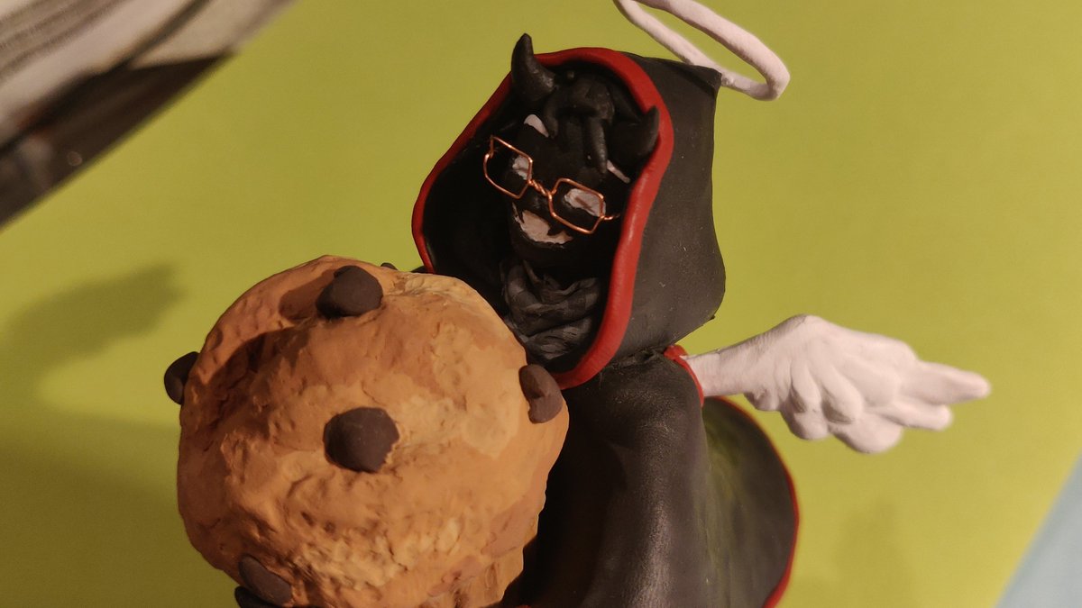 meepbot2's tweet photo. THE WORLD'S LARGEST MUFFIN FOR THE WORLD'S BESTEST MUFFIN CONGRATS ON 1MIL i love u bbh

(this is legitimately the most technically difficult thing i have ever made)

#1millionmuffins #badboyhalofanart @SaintsofGames https://t.co/sPyD0OD4rE