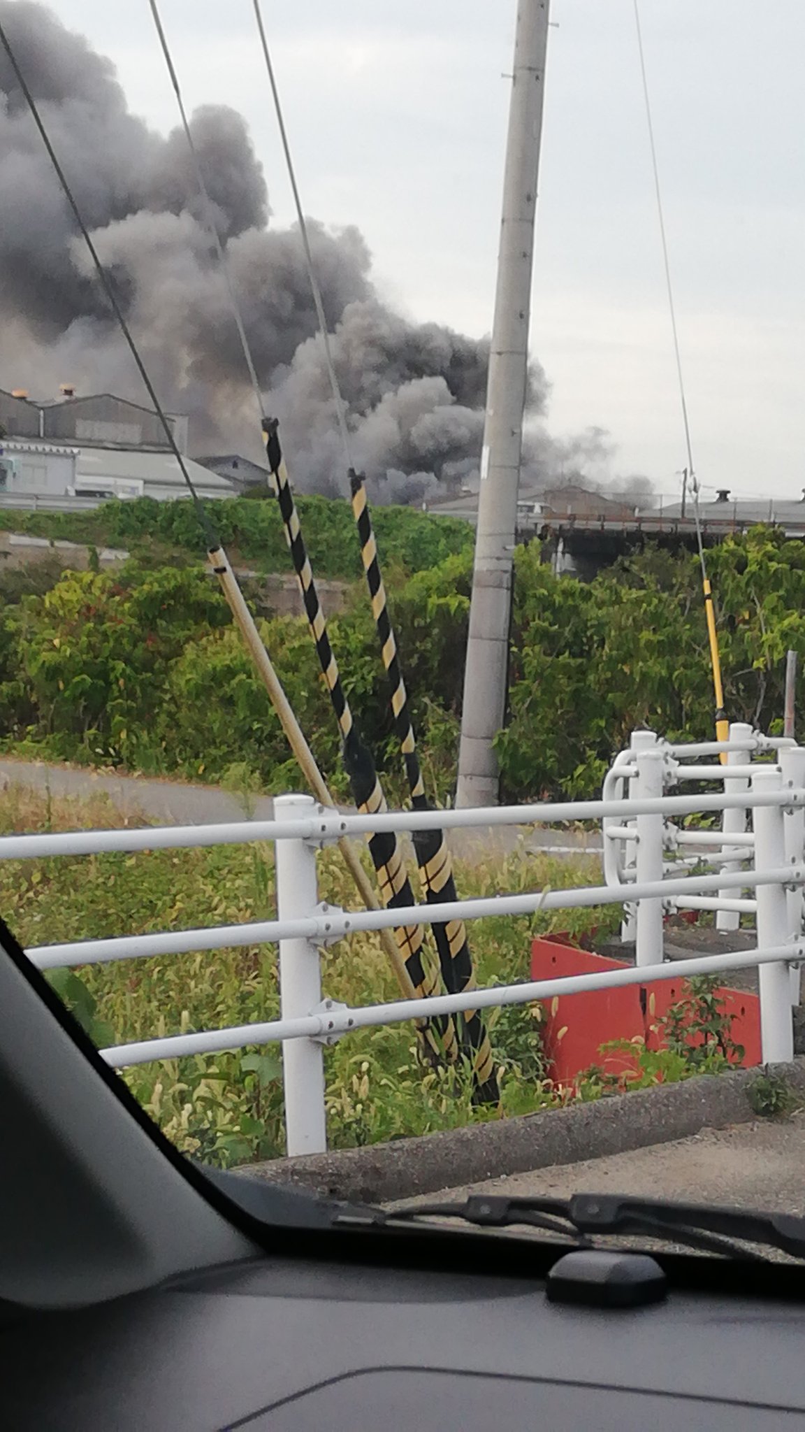 Paisen 1028 火事かなぁ 神戸市西区 ヒラキの近くの工場 Paisen 1028 火事かなぁ 神戸市西区 ヒラキの近くの工場