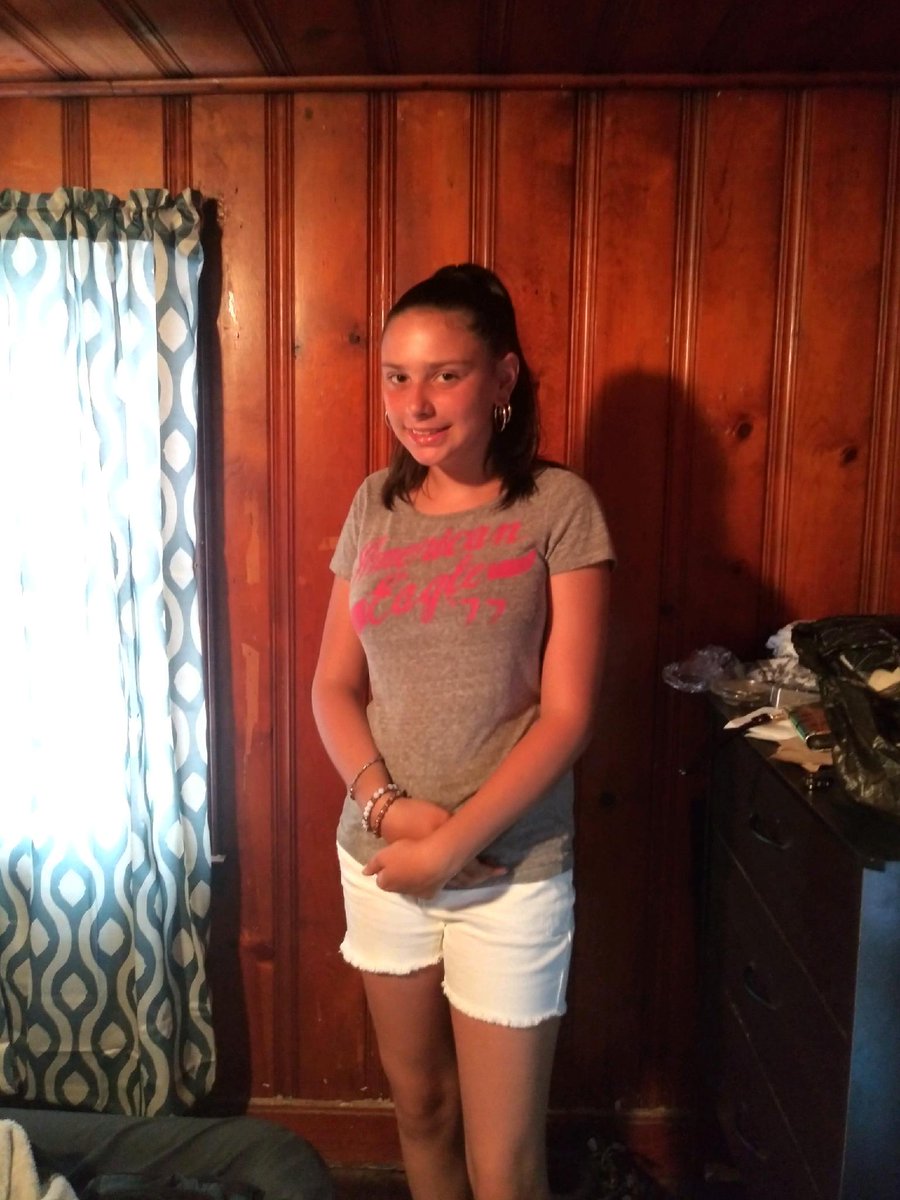 | Missing Persons |

Officers are requesting the public's assistance locating Trynatee Byrd (W/F, 12 yo) and Izaiah Hargett (Biracial/M, 8 yo). Both were seen walking together around 6pm yesterday on Powell Street. 

 If you know their whereabouts contact 911.