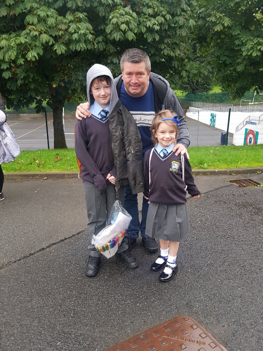Faye after a tough year receiving a bone marrow transplant arrived at <a href="/stjosephlisburn/">St Joseph's Lisburn</a> for first day in P2 with her brother Ethan.  Thanks to the <a href="/ImperialNHS/">Imperial NHS 💙</a> and <a href="/josudelafuente/">Josu de la Fuente</a> <a href="/toni_petterson/">Toni Petterson</a> for looking after Faye