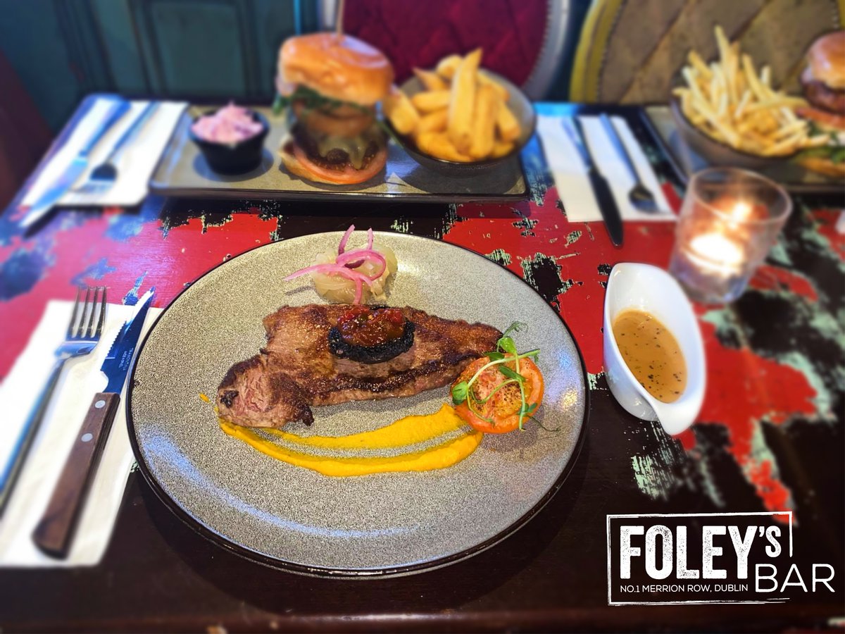 FoleysDublin's tweet photo. Today's Specials; 
🔹Tomato &amp; Courgette soup
🔹Lamb stew 
🔹Chicken fajitas wrap 
🔹Pan seared Irish sirloin steak

#foleysdublin #gastrobar #specials #dublinbar #foodie #dublinbar #dublingrub #dublinfoodies #bordbia #irishfoodbloggers #dublinfood #lunch #specials #dublin https://t.co/H3lfeBplG9
