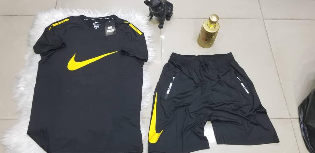 Auta_Musa_'s tweet photo. I beg you in the name of GOD. Don't scroll without retweeting.

Price 6500
Send a DM or WhasApp
08038899085.

Pls contact @Bambi_bambella if you re in Lagos.

#Jerusalema100Million Lagos 
Boko Haram #VerifiedE Bovi Nigeria 
Home Alone https://t.co/mZnEN3rx6G
