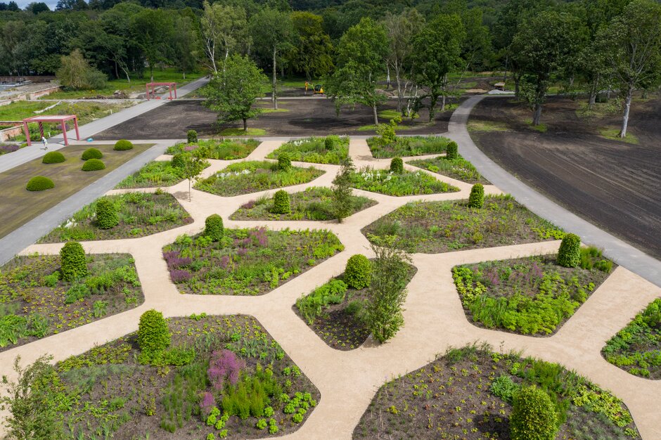 RHS Bridgewater tweet media