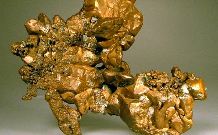 Hoy en <a href="/Solamente_rne/">Solamente una vez</a> hablaremos  del origen estelar de los elementos químicos, curiosidades de la tabla periódica y nuevos materiales con Gabriel Pinto Cañón de la <a href="/La_UPM/">Universidad Politécnica de Madrid</a> premio <a href="/COSCEorg/">Confederación de Sociedades Científicas de España</a> 2020 de divulgación científica @loretuiter <a href="/APrietoBarriuso/">Amaya Prieto Barriuso</a> <a href="/scientix_eu/">Scientix</a> <a href="/scientix_es/">Scientix ES</a>