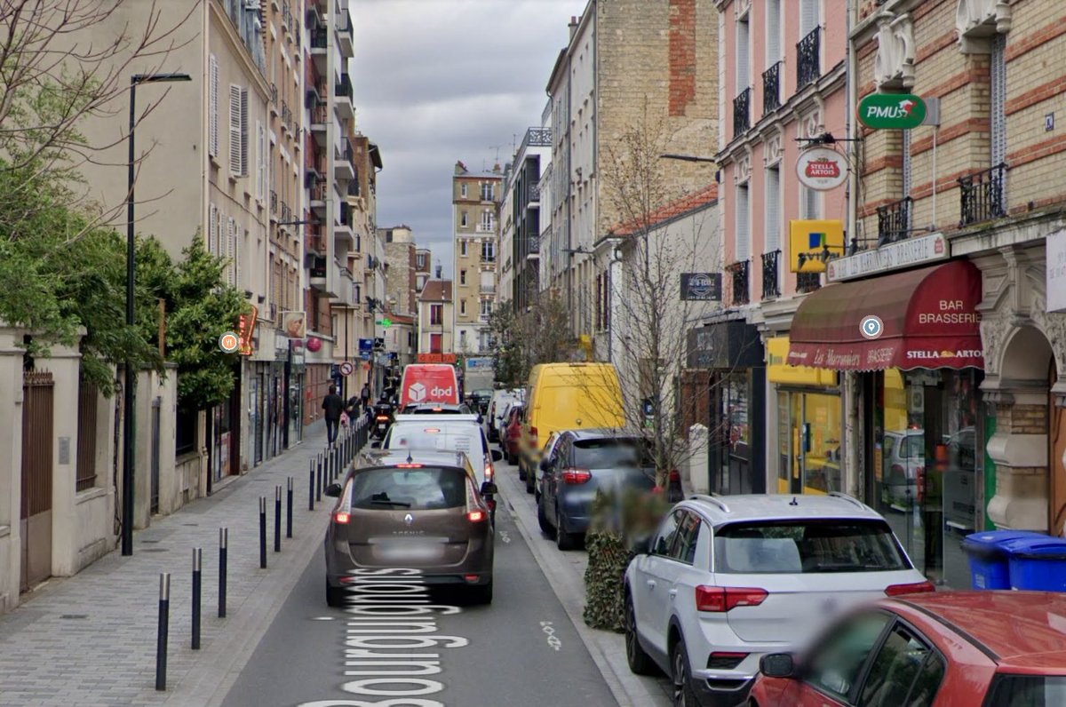 Et j'oubliais : ce bouchon permanent aux heures de pointe, n'est du qu'à un réglage du séquençage des feux au croisement avec l'avenue d'Argenteuil. A l'heure de pointe, les voitures peuvent s'entasser sur 200 mètres, alors que l'avenue d'Argenteuil est fluide. A repenser ! 