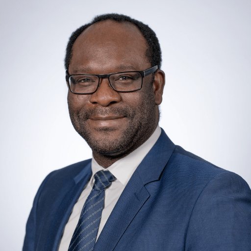 IgboHistoFacts's tweet image. Igbo man, Kelechi Madu becomes the first Black Minister of Justice in Canada&apos;s history.

He has been appointed as the Minister of Justice and Solicitor General of Alberta, Canada.
He was ex-Minister of Municipal Affairs of Alberta, April 2019 to Aug. 2020.

Let&apos;s celebrate him 👏