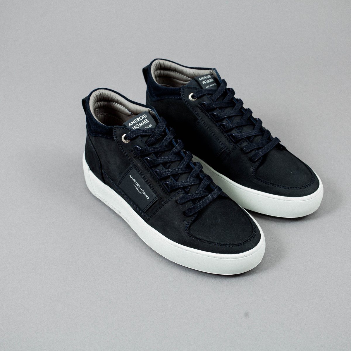 ConcreteStudio_'s tweet image. We ♥️  #AndroidHomme 👟👟
in store and on our website now!