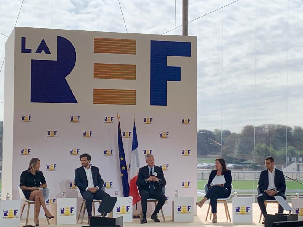 #LaREF20 
Intervention de ⁦<a href="/BrunoLeMaire/">Bruno Le Maire</a>⁩ , interrogé par le #MedefComex40 

« Merci aux entrepreneurs de votre engagement durant cette crise »
⁦<a href="/PaoWisecom/">Paola FABIANI</a>⁩ ⁦<a href="/f_lesache/">Fabrice Le Saché</a>⁩ ⁦@saboubeker⁩ ⁦<a href="/cmazaud69/">Cecile Mazaud</a>⁩