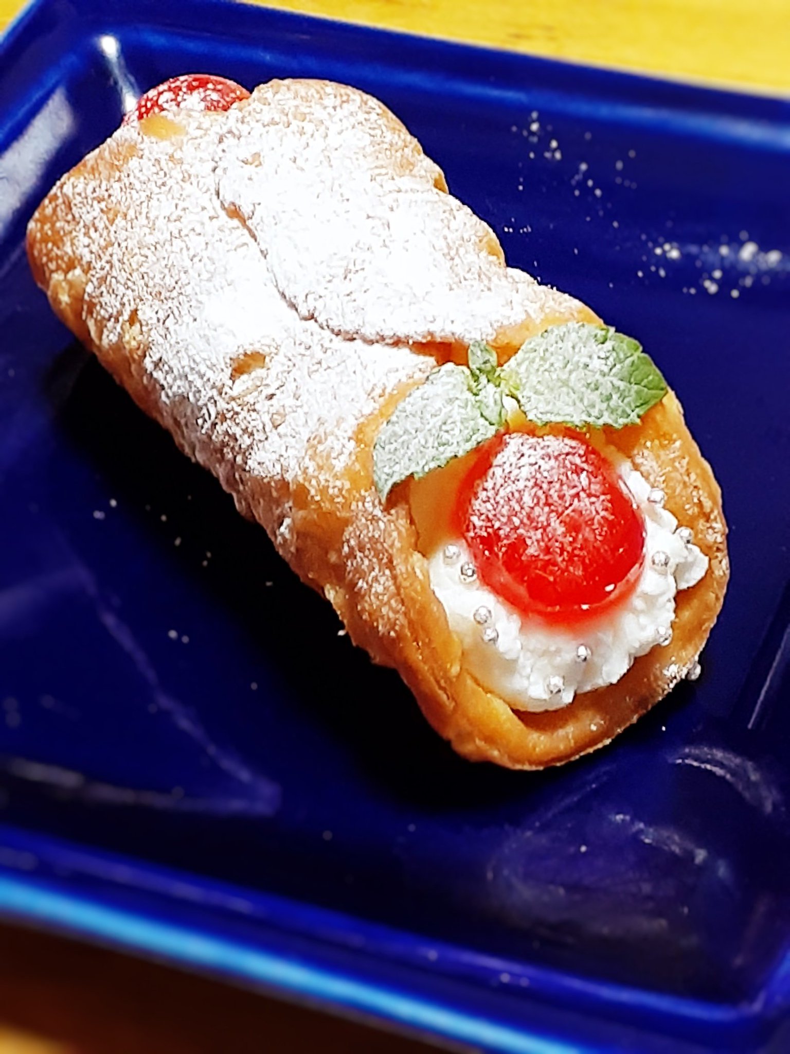 サイダーキック あまりに美味しそうだったので 漫画ダイナーに出てくる料理作ってみた スパゲッティーとスープドポワソンと カノーリ 漫画ではカノーリと書いてあったが カンノーリ カンノーロとも言うらしい 全体的に 本物食べるために殺し屋に サイダーキック あまりに美味しそうだったので 漫画ダイナーに出てくる料理作ってみた スパゲッティーとスープドポワソンと カノーリ 漫画ではカノーリと書いてあったが カンノーリ カンノーロとも言うらしい 全体的に 本物食べるために殺し屋に